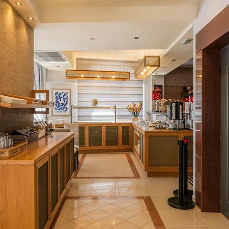 Plaza Hotel Закинтос Экстерьер фото